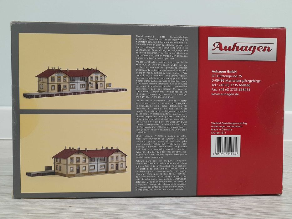 Makieta kolejowa DWORZEC Grunberg H0 model do sklejania Auhagen 11413