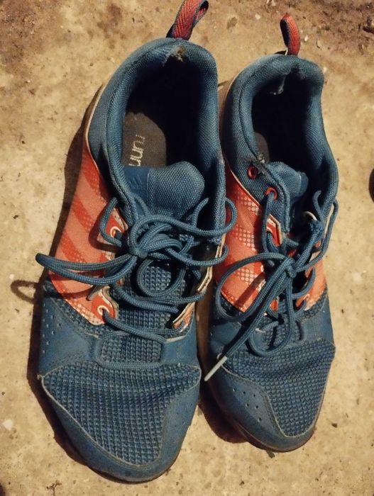 Buty Adidas running biegowe męskie rozmiar 44 2/3 model BB4458