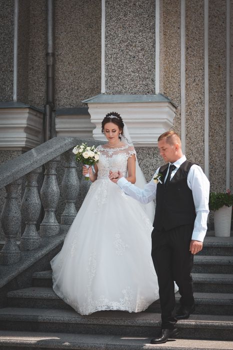 Весільна сукня..