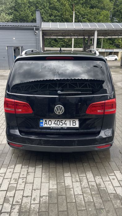 Volkswagen Touran 2.0 Diesel Automatic | Чесний пробіг | Відмінний стан