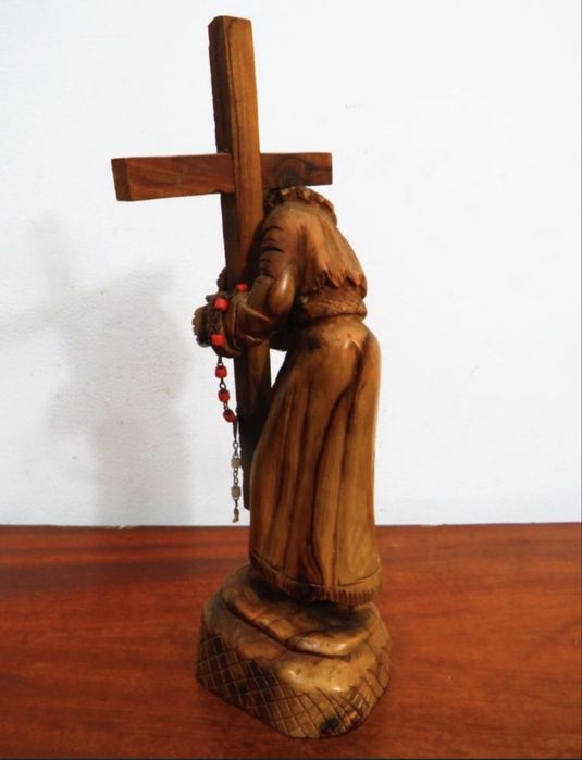 Nosso Senhor dos Passos em madeira.