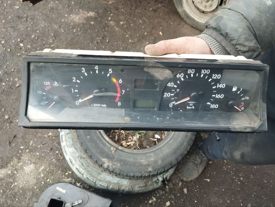 Продам запчасти Таврія