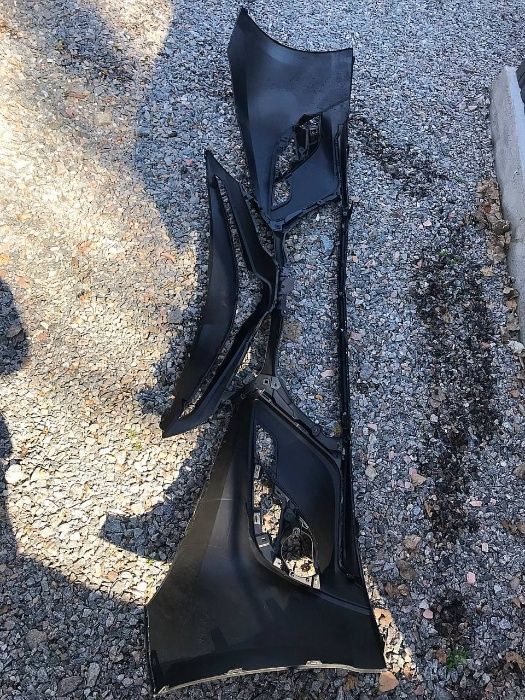 TOYOTA CAMRY 70 USA 2018 2019 Бампер SE