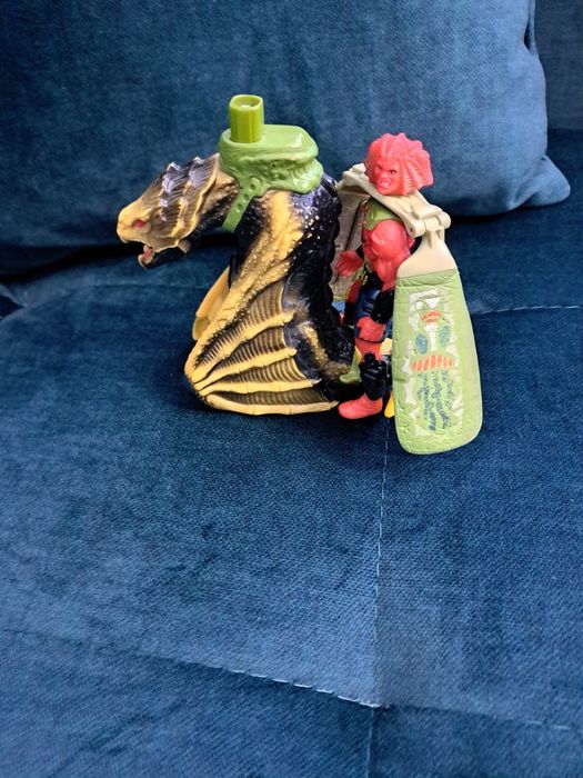Figurka Action Falcon/Galoob Red Dread Wing 5 z 1995r.