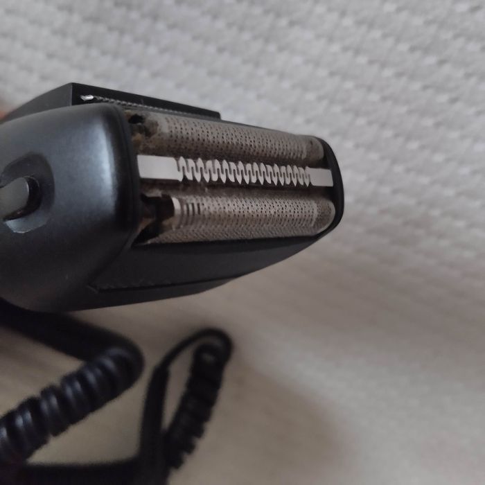 Бритва  электрическая Braun