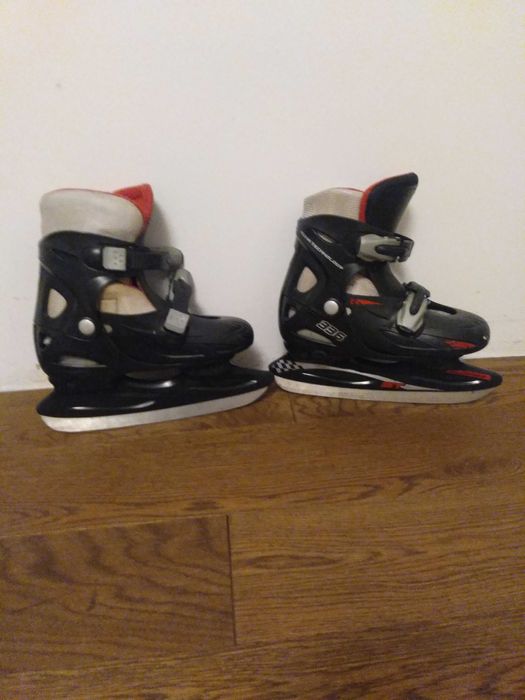 Łyżwy używane chłopięce 34-37