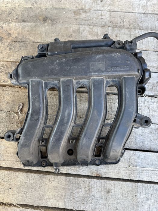 Коллектор впускной Renault Scenic Megane Modus