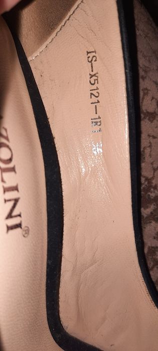 Елітне взуття від бренду..