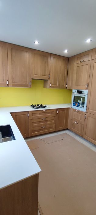 Skręcanie/montaż kuchni/mebli/ meble na wymiar