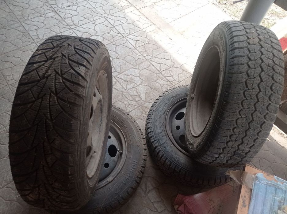 Продам ризину зимню R14 185на65