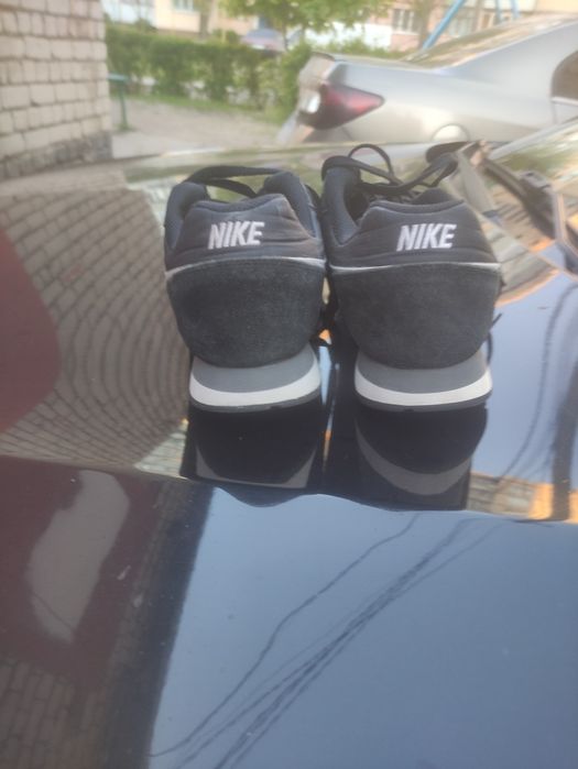Кроссовки Nike продажа