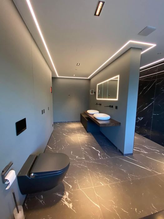 Glazurnik. Montaż okładziny pionowej i poziomej