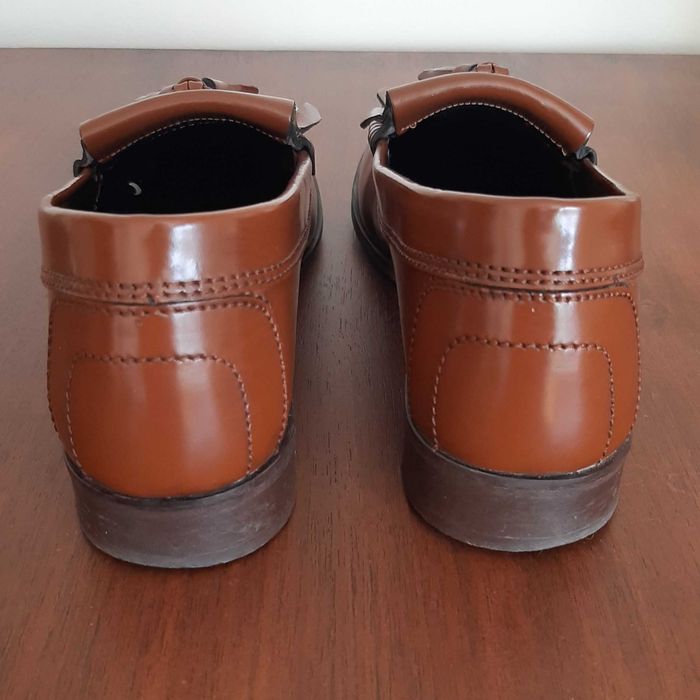 MUITO BONS Mocassins nacionais pele cor mel 35/36 Vasco Santos