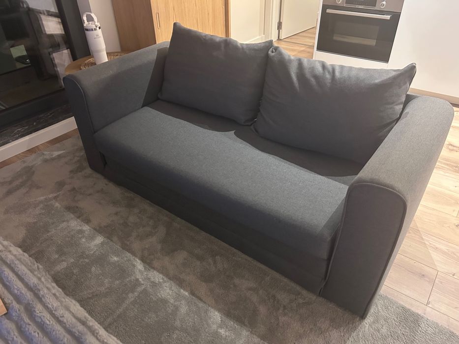 Sofá-cama cinza azulado