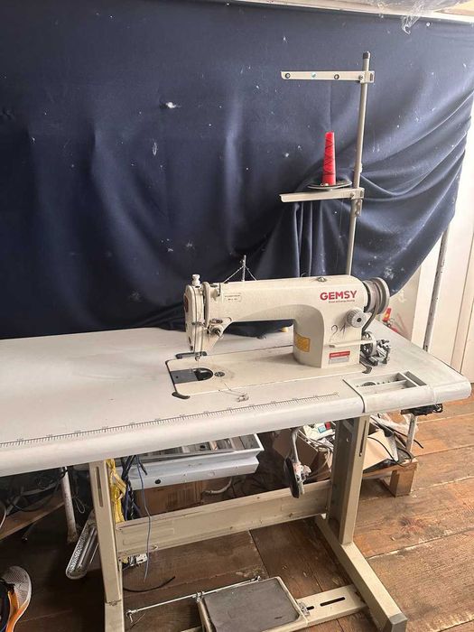 Продам швейні машини