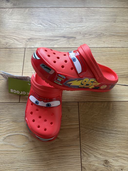 Crocs klapki zygzak mcqueen na lato czerwone 36-37