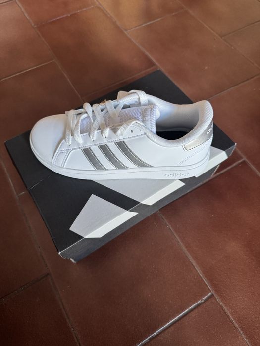 Sapatilhas Adidas 36 unissexo.