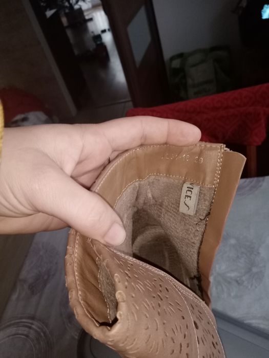 Piękne kozaczki rozmiar 39