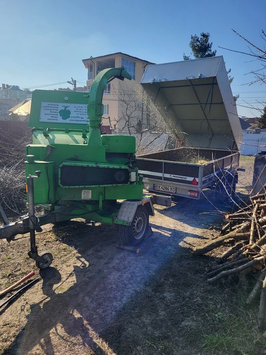 Дробилка, подрібнювач деревини, шредер,(измельчитель), дизель