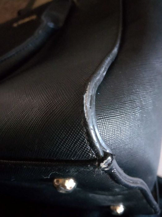 wyprzedaż - czarna torebka do ręki- w Katowicach oddam za darmo