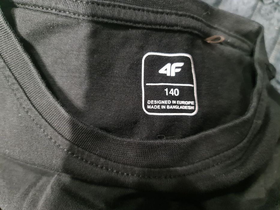 Koszulka z krótkim rękawem 4F rozmiar 140