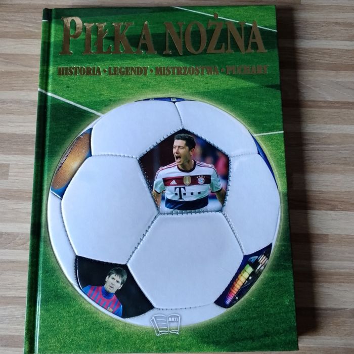 Książka Piłka nożna Historia Legendy Mistrzostwa Puchary
