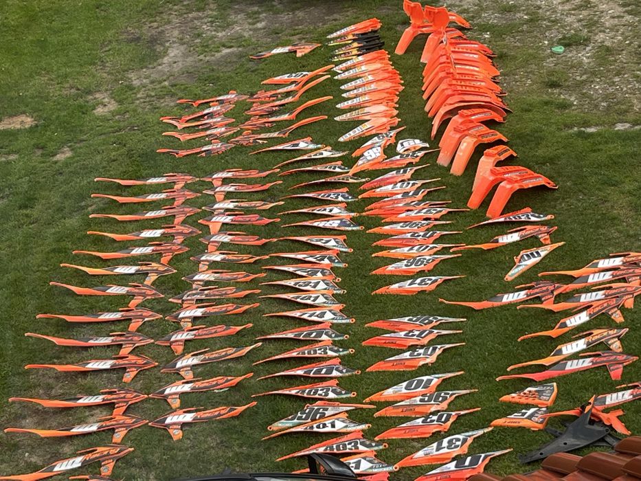 KTM plastiki boczki blotniki