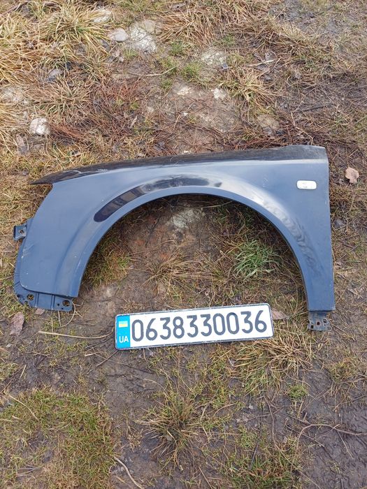 Audi A4 B-6 переднє ліве крило 02-06r