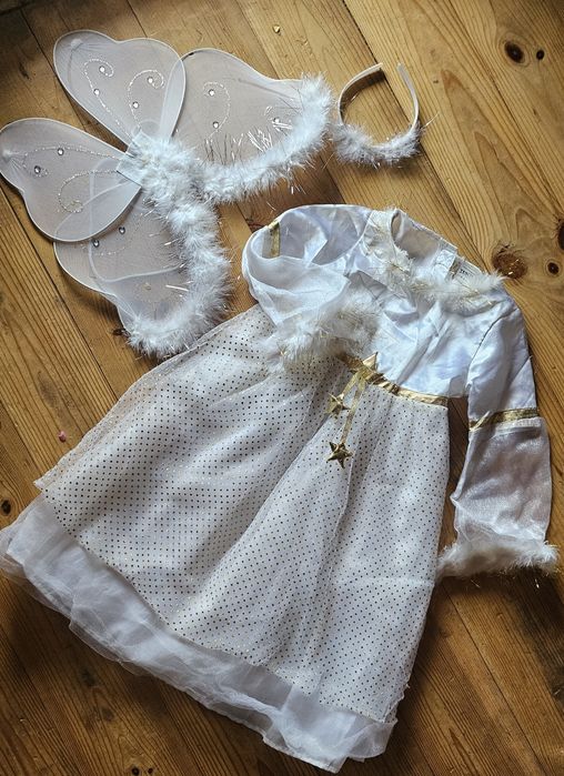 Продам святкові сукні на дівчинку 5-7р