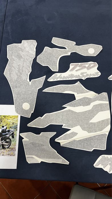 Kit autocolantes Honda Africa Twin RD07a - Ler descrição