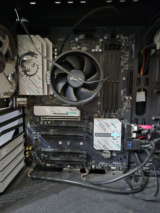 (C/Garantia)Ryzen 5 7600 + Msi B840 Gaming Plus