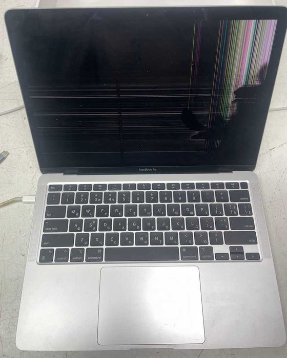 Apple MacBook Air 2020 A2337 M1 MGN93LL на запчасти