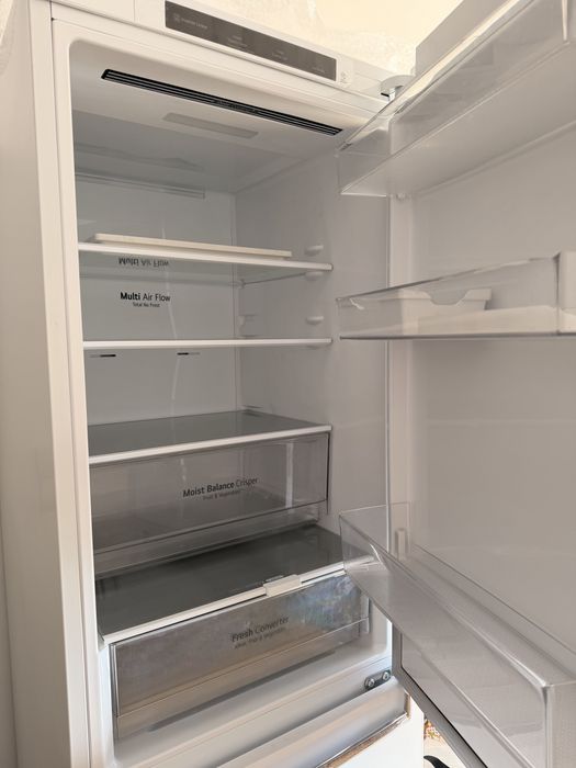 Frigorifico LG, bem estimado e com pouco uso. Como Novo!