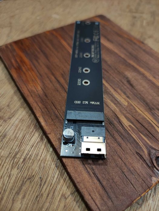 Комплект плат для SSD-накопичувачів формату M.2 NVMe NGFF
