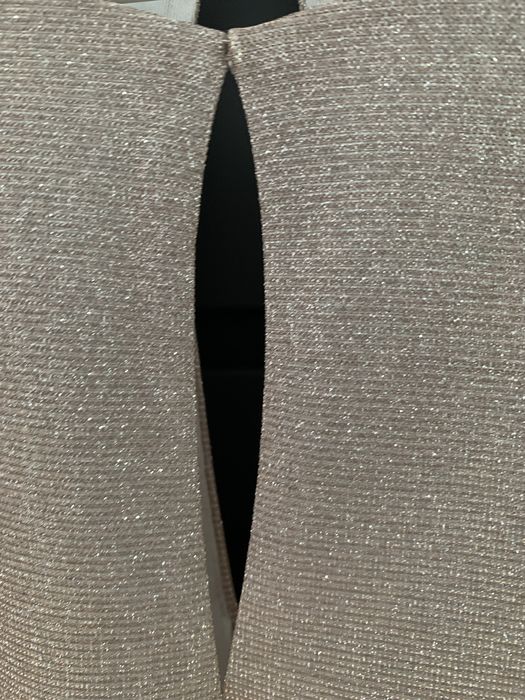 Sukienka złota rybka wesele