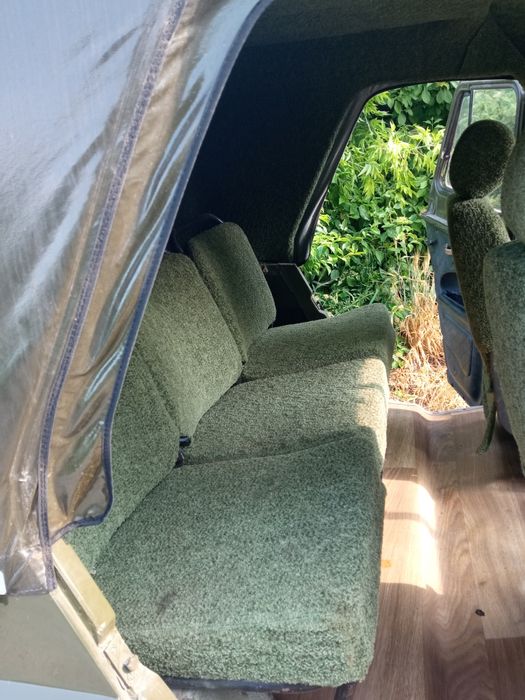 Продам УАЗ на армійських мостах