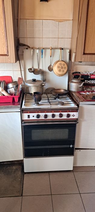 Прибирання квартир та хімчистка