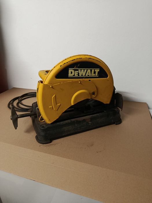 Máquina de corte DeWalt