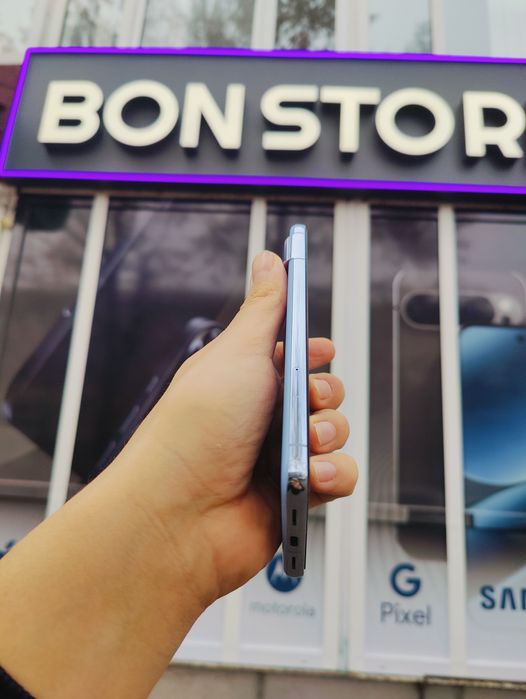 Магазин. Гарантія. Google Pixel 8pro Blue 512gb