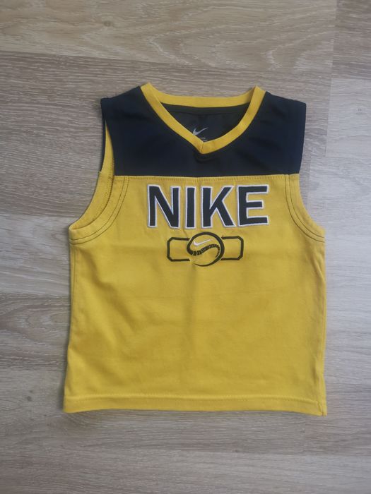 Koszulka Nike r. 104