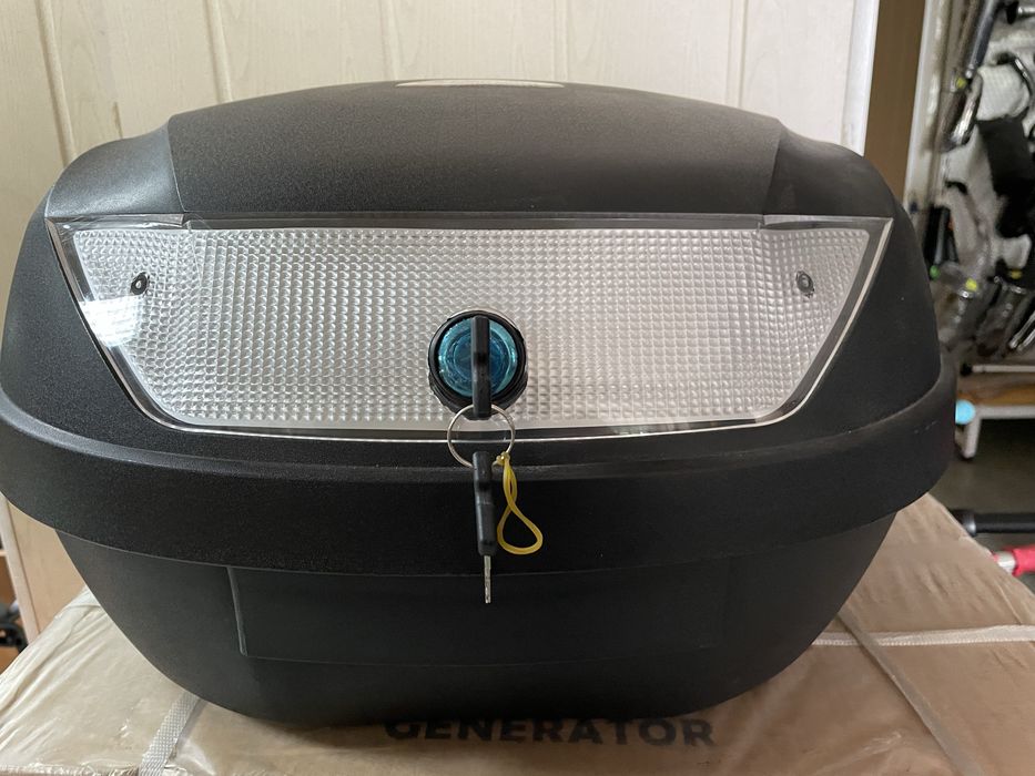 Бардачок Кофр Кейс