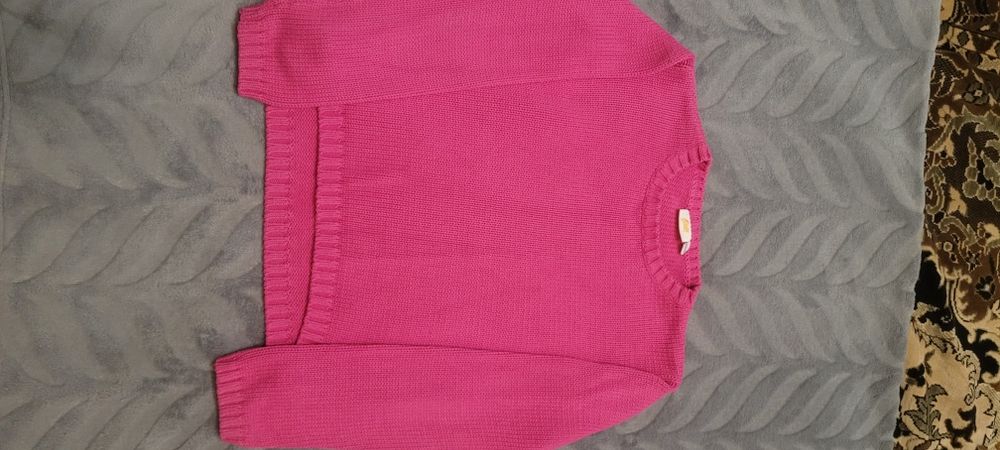 Светр дитячий для дівчинки