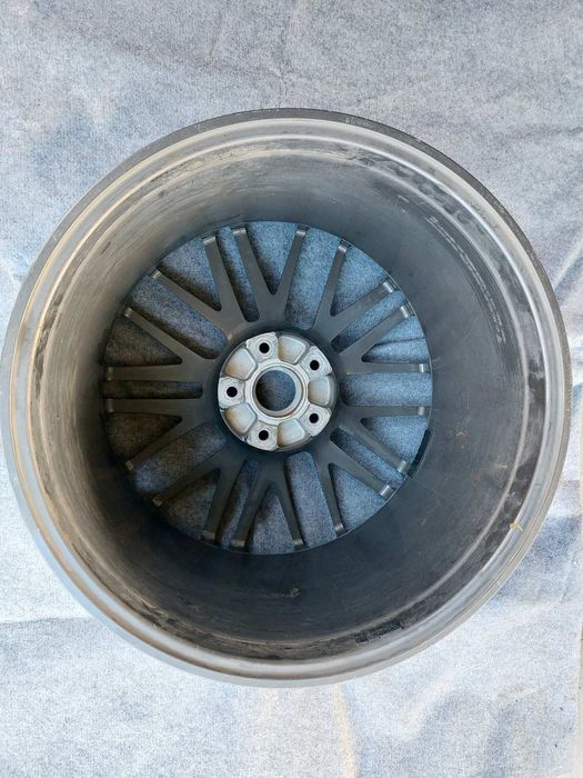 Продам б.в. один диск колісний задній Porsche