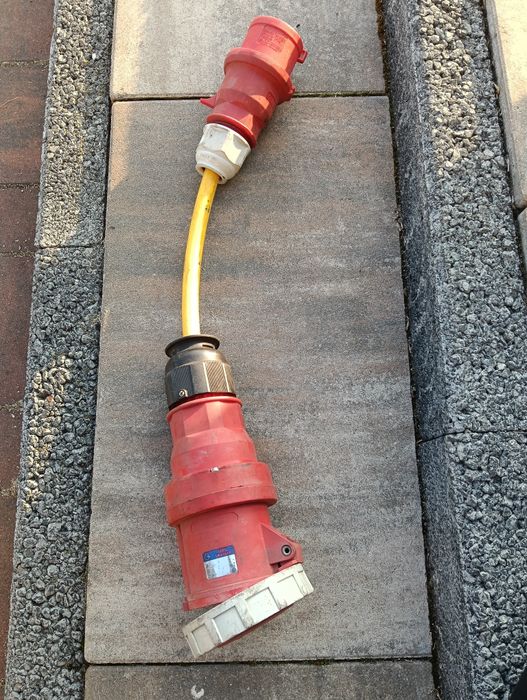 Adapter łącznik gniazd