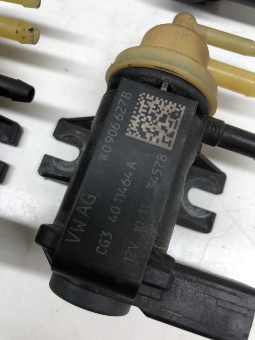 Клапан тиску наддува n75 подачі вториного повітря вакуум VAG