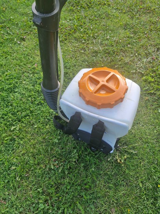 Opryskiwacz lekki Stihl spalinowy SR 200