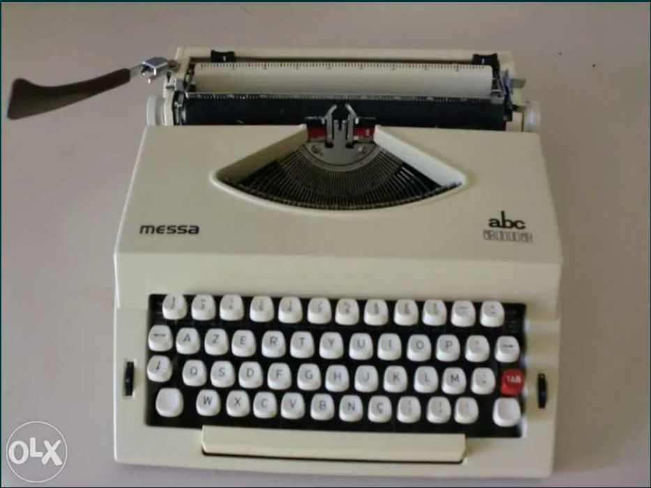 Máquina de Escrever Messa ABC 2002