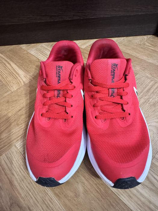Кросівки Nike Starrunner Оригінал!!!36 розмір 23 см