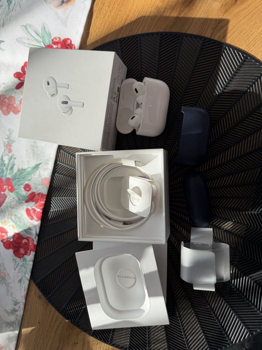 AirPods Pro 2  2023