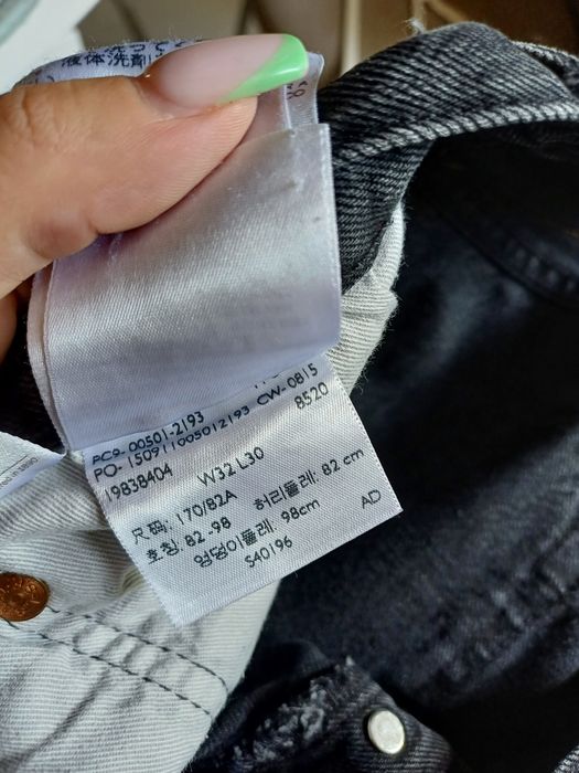 Męskie spodnie levis 501 rozmiar M.